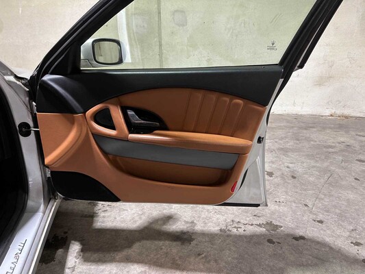 Maserati Quattroporte 4.2 V8 Duo Select 400pk 2004, 47-SB-BJ