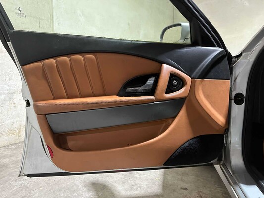 Maserati Quattroporte 4.2 V8 Duo Select 400pk 2004, 47-SB-BJ