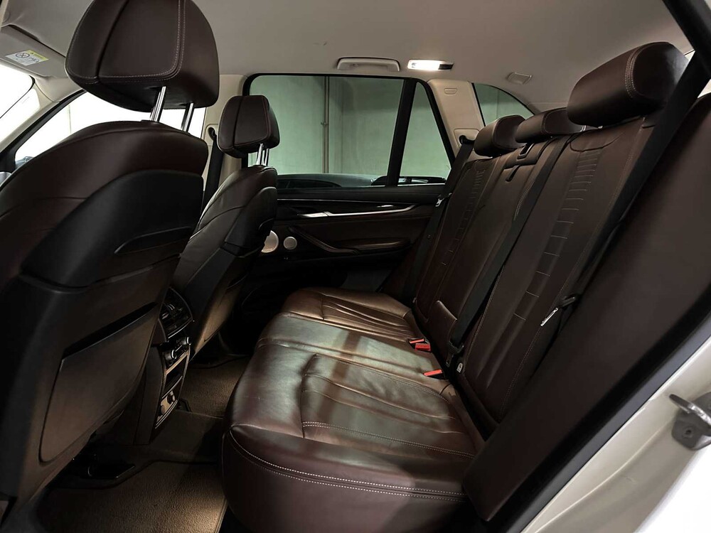 BMW X5 xDrive50i 4.4 V8 High Executive 449 PS 2014, J-094-RR