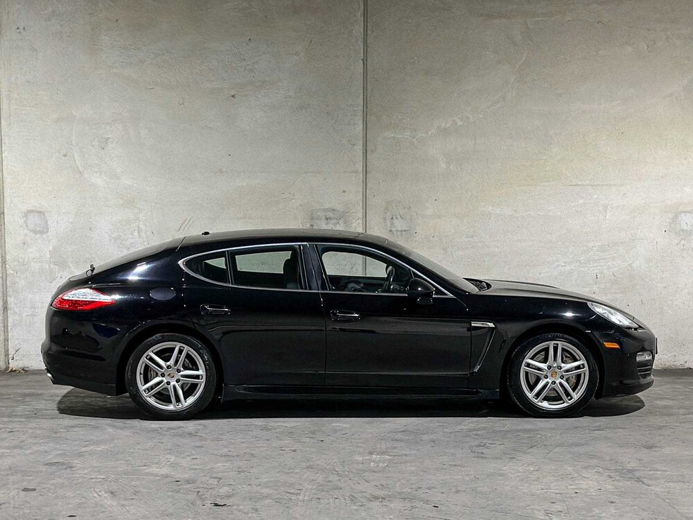 Porsche Panamera S 4.8 V8 405pk 2011