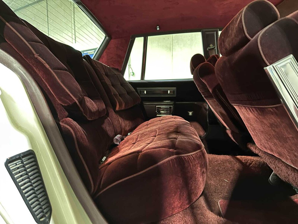 Chevrolet USA Caprice 5,0 Brougham 163 PS 1986, 21-LZG-9