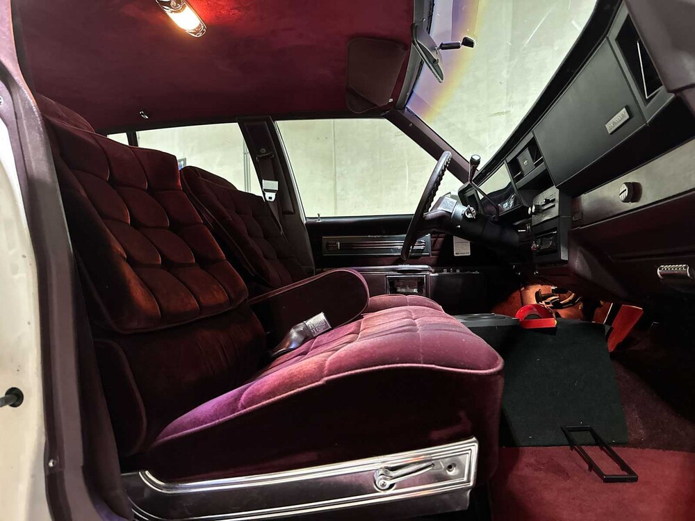 Chevrolet USA Caprice 5.0 Brougham 163pk 1986, 21-LZG-9