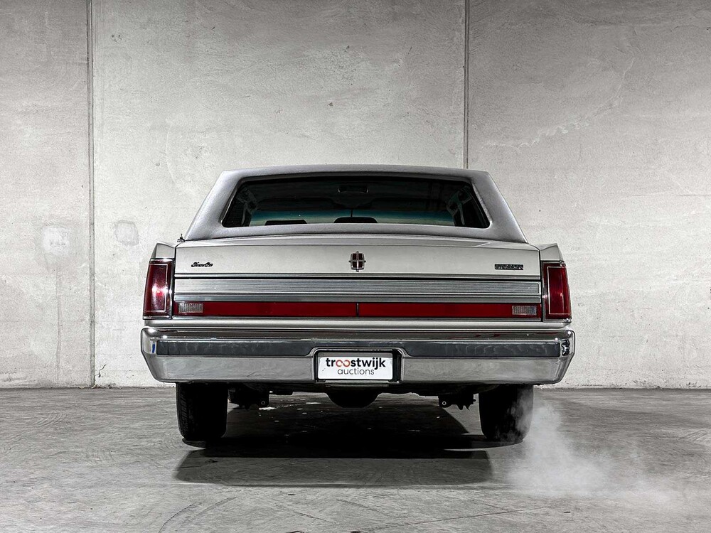 Lincoln Town Car 4.9 V8 Signature SD 160pk 1989, K-946-BX