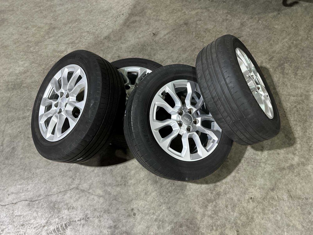 Jeep Cherokee 2.0 MultiJet Limited 4x4 140 PS 2015 (Original-NL), VS-938-R Nutzfahrzeug