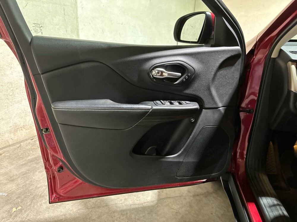 Jeep Cherokee 2.0 MultiJet Limited 4x4 140 PS 2015 (Original-NL), VS-938-R Nutzfahrzeug