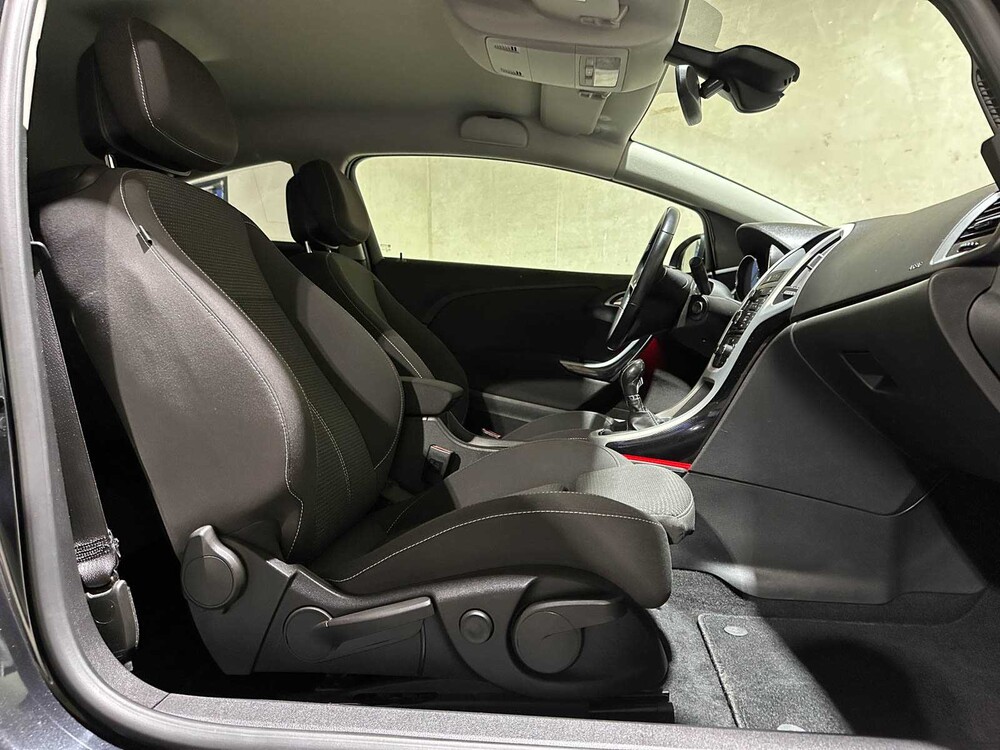 Opel Astra GTC 1.4 Turbo Sport 140pk 2013 (Origineel-NL), 9-KRR-84