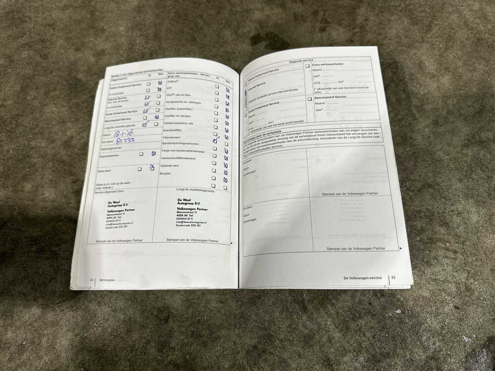 Volkswagen Passat Variant 1.8 TSI Highline 160pk 2011 (Origineel-NL), 71-RPV-9