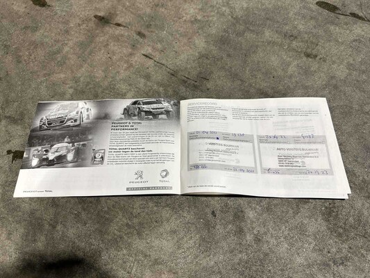 Peugeot 308 SW 1.2 PureTech Blue Lease Premium 5D 131pk 2020 (Origineel-NL), H-199-PD