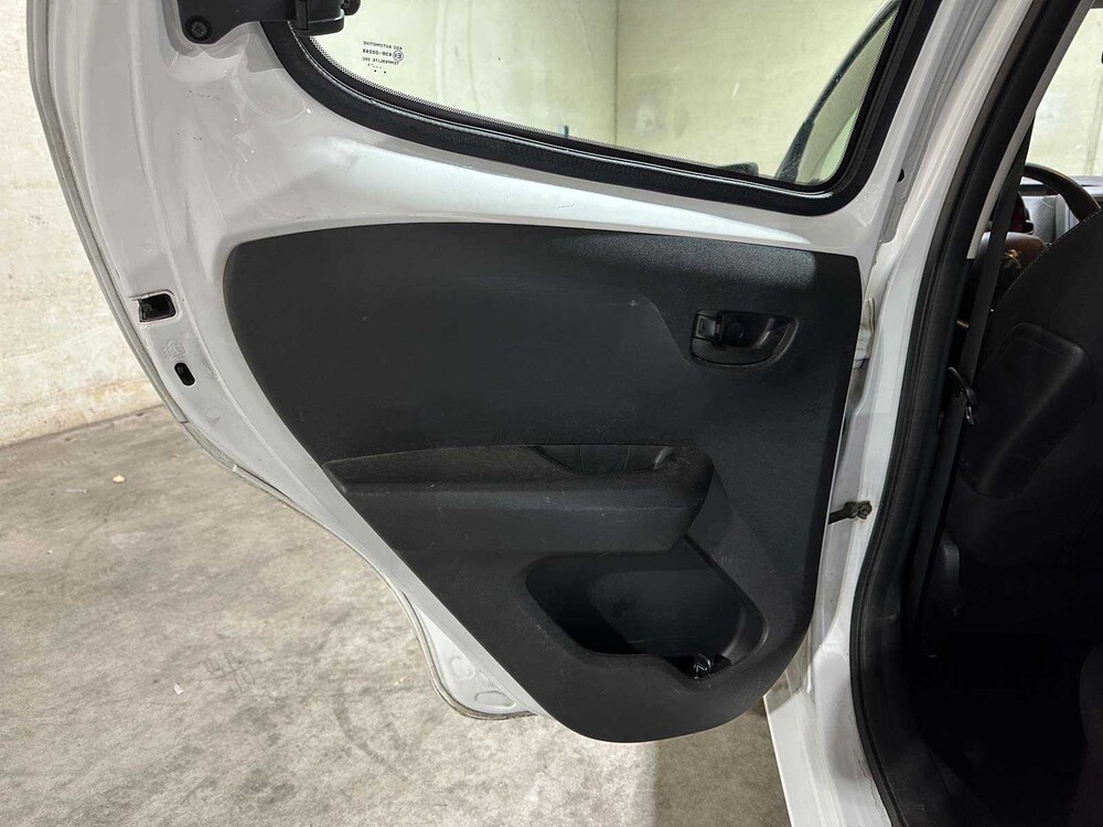 Peugeot 108 1.0 e-VTi Active 72 PS 2021 (Original-NL), N-569-KN