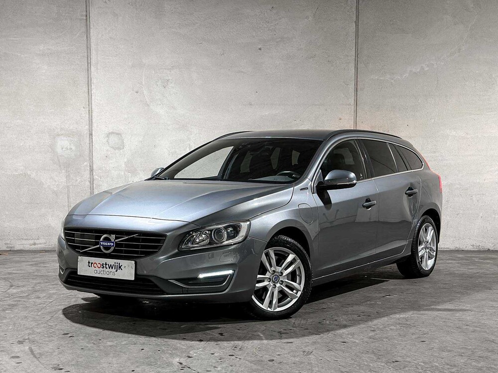 Volvo V60 2.4 D5 Twin Engine Special Edition 163pk 2015, NH-759-L