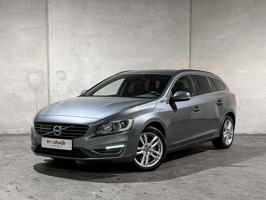 Volvo V60 2.4 D5 Twin Engine Special Edition 163pk 2015, NH-759-L