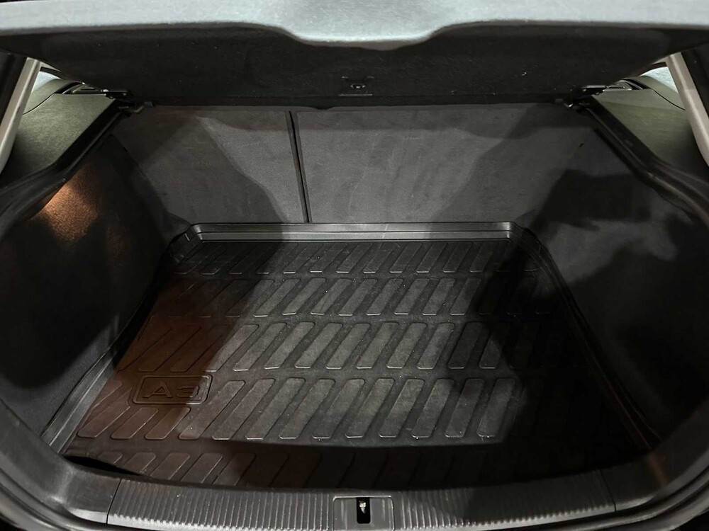 Audi A3 Sportback 1.8 TFSI Quattro Ambition Business Edition 160pk 2011 (Origineel-NL), 04-RBV-3