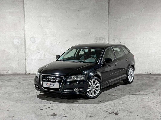 Audi A3 Sportback 1.8 TFSI Quattro Ambition Business Edition 160pk 2011 (Origineel-NL), 04-RBV-3