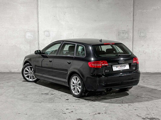 Audi A3 Sportback 1.8 TFSI Quattro Ambition Business Edition 160 PS 2011 (Original-NL), 04-RBV-3