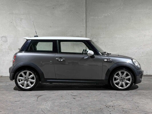 Mini Cooper S -AUTOMAAT- 1.6 174pk 2010, 29-LDD-3