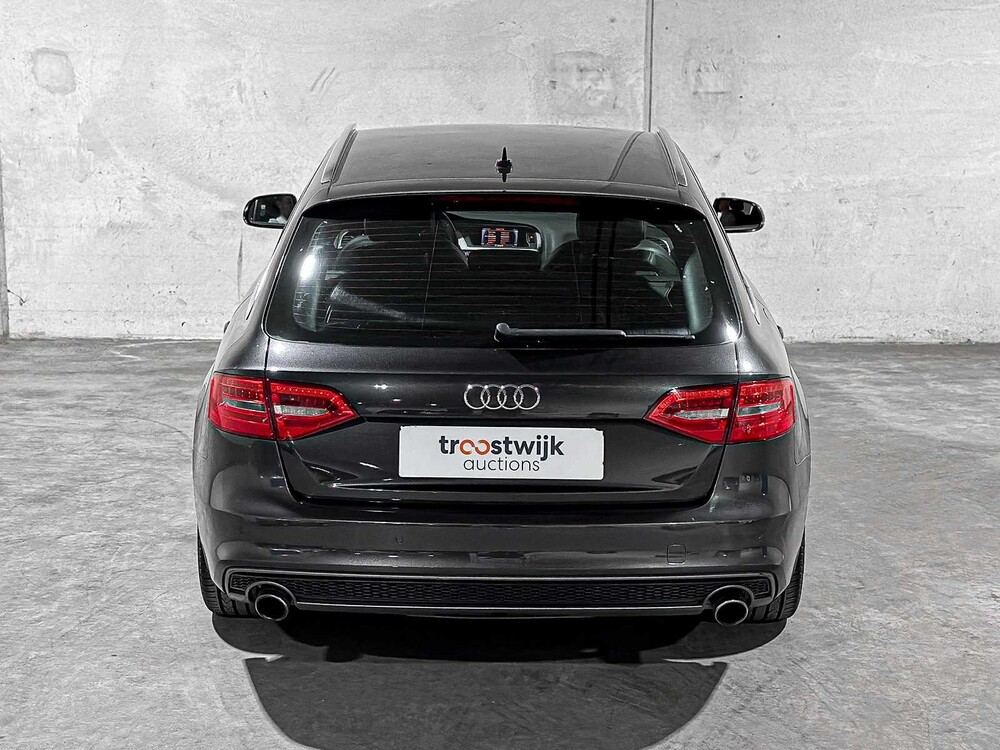 Audi A4 Avant 1.8 TFSI S Edition S-Line 170pk 2013, 88-ZRT-8