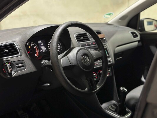 Volkswagen Polo 1.2 TSI BlueMotion Comfort Edition 89pk 2012, 70-XJJ-8