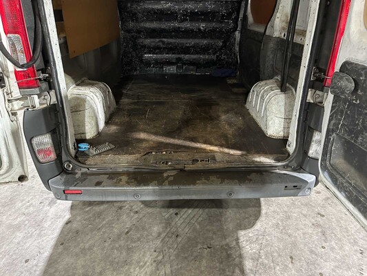 Renault Trafic 2.0 dCi T27 L1H1 Eco Black Edition 89 PS 2014 (Original-NL), VJ-606-F