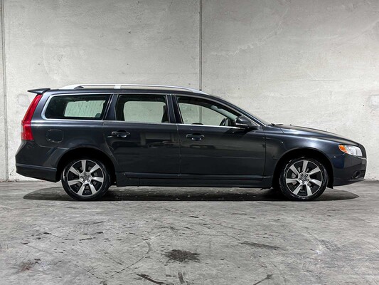 Volvo V70 1.6 T4 Limited Edition 179pk 2011 (Origineel-NL), 63-RSF-2