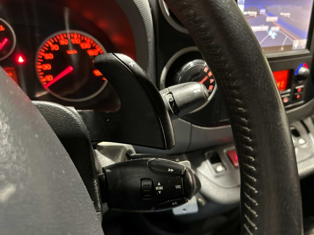 Peugeot Partner 120 1.6 BlueHDi 100 L1 Premium Pack S&S 99pk 2018 (Origineel-NL), V-723-NZ