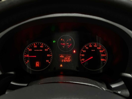 Peugeot Partner 120 1.6 BlueHDi 100 L1 Premium Pack S&S 99pk 2018 (Origineel-NL), V-723-NZ