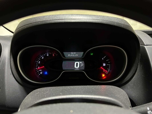 Renault Trafic 2.0 dCi 145 T29 L2H1 Double Cab 