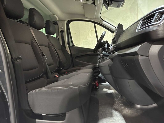 Renault Trafic 2.0 9-Persoons 150pk 2023 Bedrijfswagen