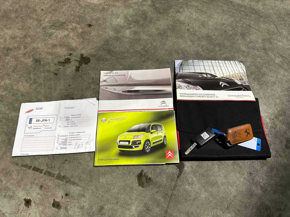 Citroen C3 Picasso 1.6 VTi Exclusive 120pk 2009 (Origineel-NL), 88-JFN-1