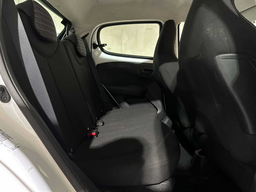 Peugeot 108 1.0 e-VTi Active 71pk 2021 (Origineel-NL + 1e eigenaar), N-570-KN 