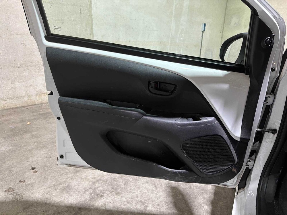 Peugeot 108 1.0 e-VTi Active 71pk 2021 (Origineel-NL + 1e eigenaar), N-570-KN 