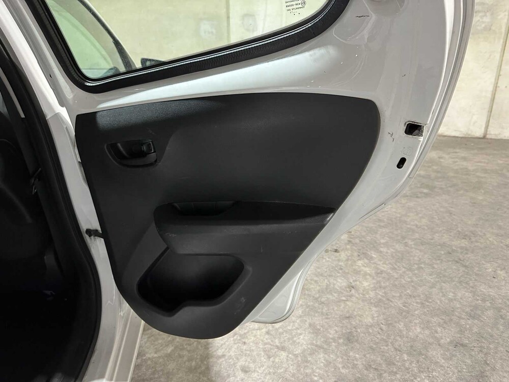 Peugeot 108 1.0 e-VTi Active 71pk 2021 (Origineel-NL + 1e eigenaar), N-570-KN 