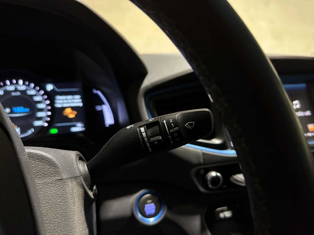 Hyundai IONIQ 1.6 GDi Comfort 141pk 2019 Plug-In Hyrbid (Origineel-NL), XS-254-P