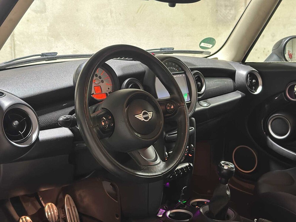 Mini Cooper S Westminster 1.6 215hp 2013, N-563-VK