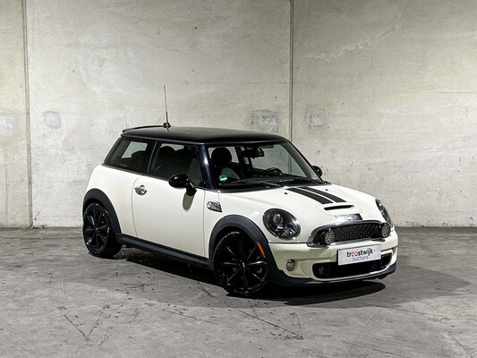 Mini Cooper S Westminster 1.6 215pk 2013, N-563-VK