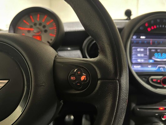 Mini Cooper S Westminster 1.6 215hp 2013, N-563-VK