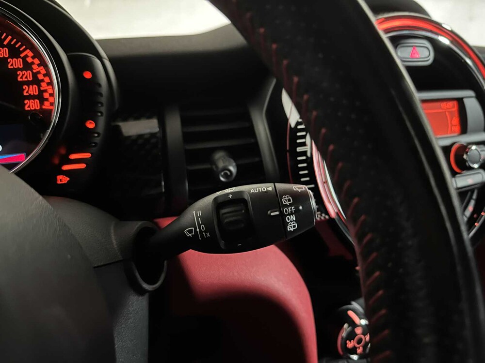 Mini John Cooper Works 2.0 F56 231pk 2015, SH-393-N