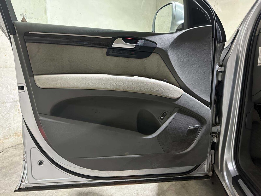 Audi Q7 4.2 FSI Quattro Pro Line+ 4+2 349 PS 2007 (Original-NL), 23-TR-LK Youngtimer