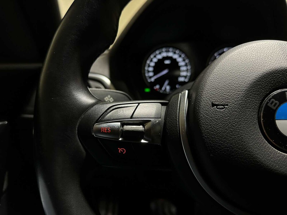 BMW 118i Edition M Sport Shadow High Executive 1-serie 134pk 2019, P-613-RT 