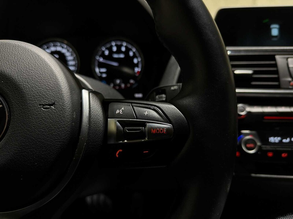 BMW 118i Edition M Sport Shadow High Executive 1-Serie 134 PS 2019, P-613-RT 