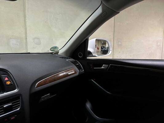 Audi Q5 3.2 FSI V6 Quattro Pro Line 269pk 2010, J-936-ZV