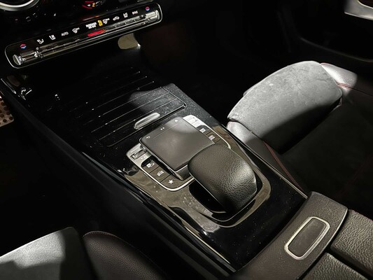 Mercedes-Benz A200 Business Solution AMG A-klasse 163pk 2019 (Origineel-NL), XH-436-L