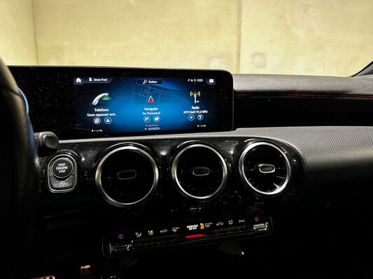 Mercedes-Benz A200 Business Solution AMG A-klasse 163pk 2019 (Origineel-NL), XH-436-L