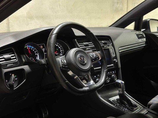 Volkswagen Golf GTE 1.4 TSI 204pk 2015 (Origineel-NL), 1-ZNB-51