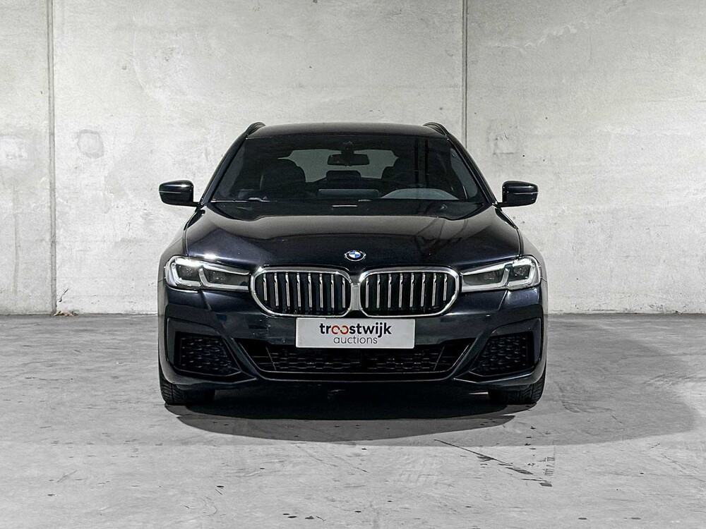 BMW 520i Touring High Executive Edition M-Sport 184pk 2021 (Origineel-NL) 5-Serie G31, L-194-JX