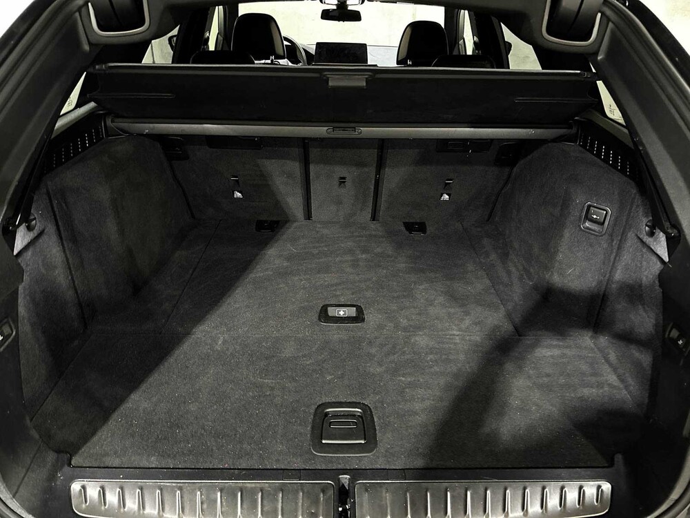 BMW 520i Touring High Executive Edition M-Sport 184pk 2021 (Origineel-NL) 5-Serie G31, L-194-JX