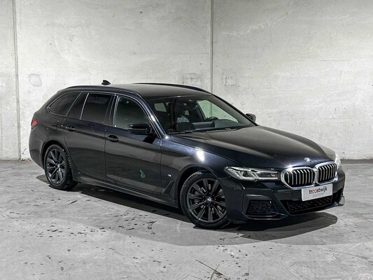 BMW 520i Touring High Executive Edition M-Sport 184 PS 2021 (Original-NL) 5er G31, L-194-JX