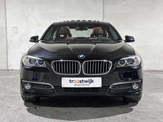 BMW 520i Luxury Edition 184pk 2016 (Origineel-NL) 5-serie F10, KK-611-L