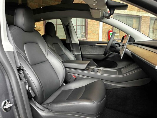 Tesla Model Y Max Range AWD 345 PS 2022