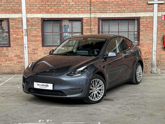 Tesla Model Y Max Range AWD 345 PS 2022