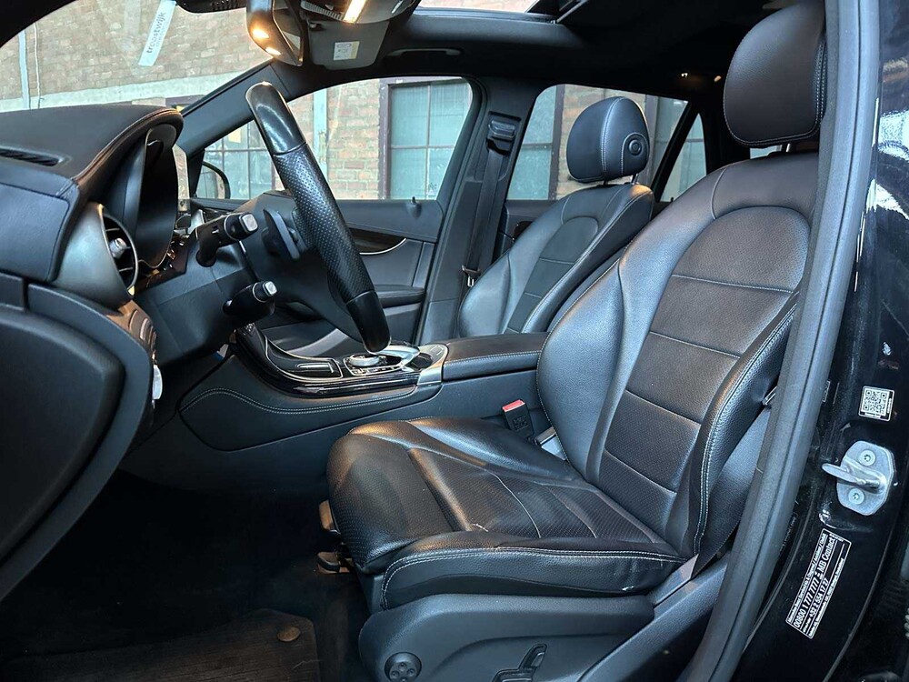 Mercedes-Benz GLC220 d 4Matic Edition 1 AMG 170pk 2016 GLC-klasse, RX-422-X